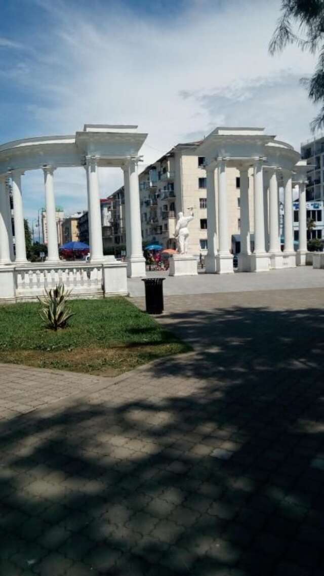 Дома для отпуска parnavaz mepe st 104 Батуми-27