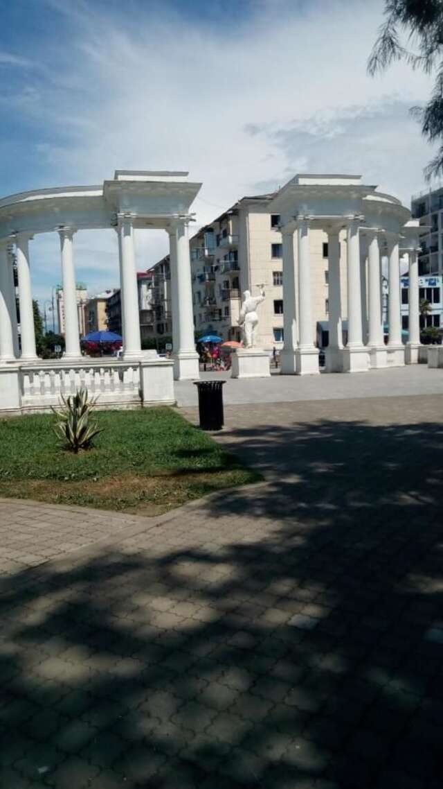 Дома для отпуска parnavaz mepe st 104 Батуми-8